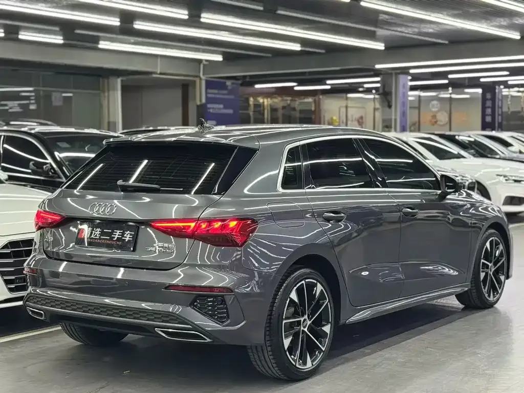 Audi A3 2023 из CN, фото 7