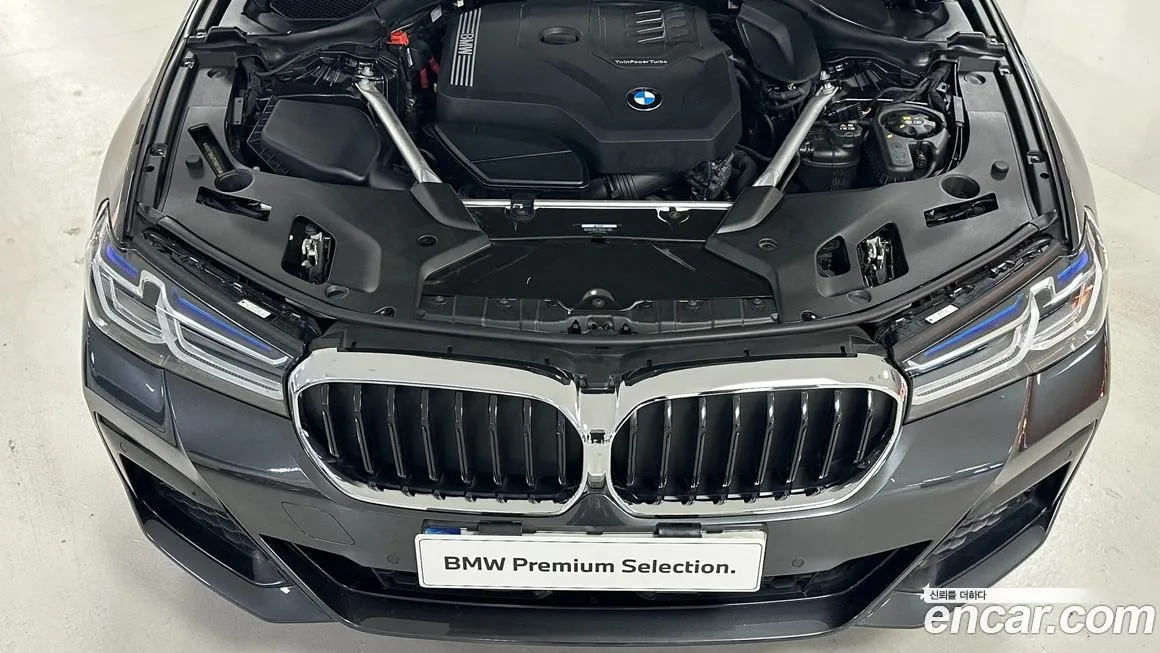 BMW 5-Series 2023 из KR, фото 8