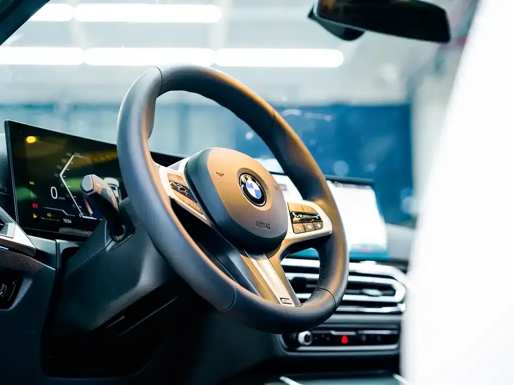 BMW 3 Series 2024 из CN, фото 3