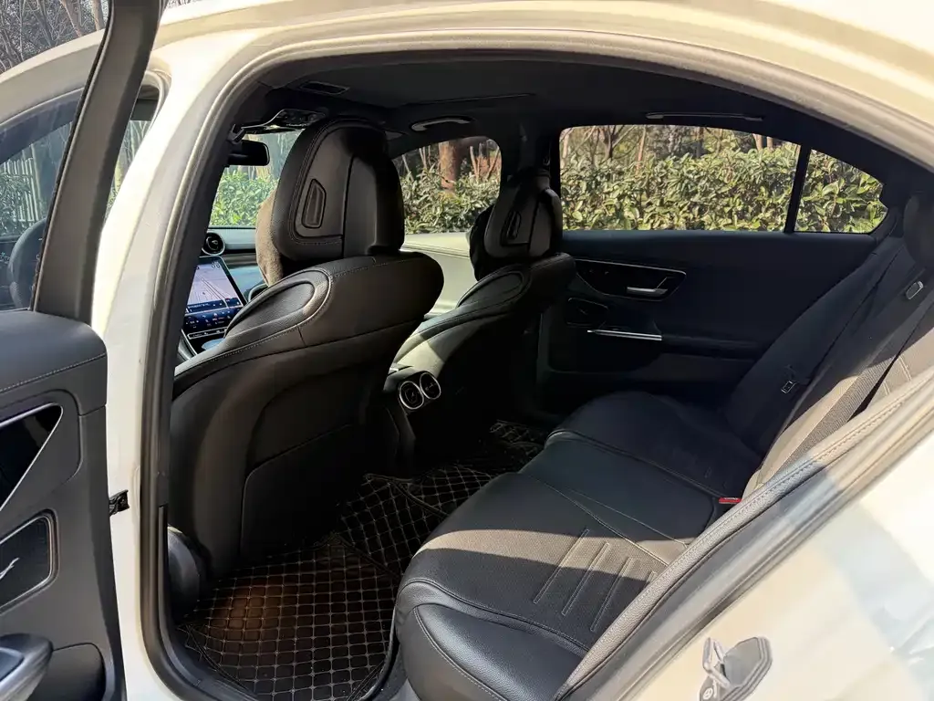 Mercedes-Benz C-Class 2023 из CN, фото 3