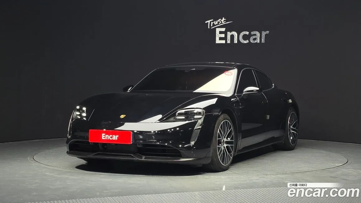 Porsche Taycan 2021 из KR, фото 1