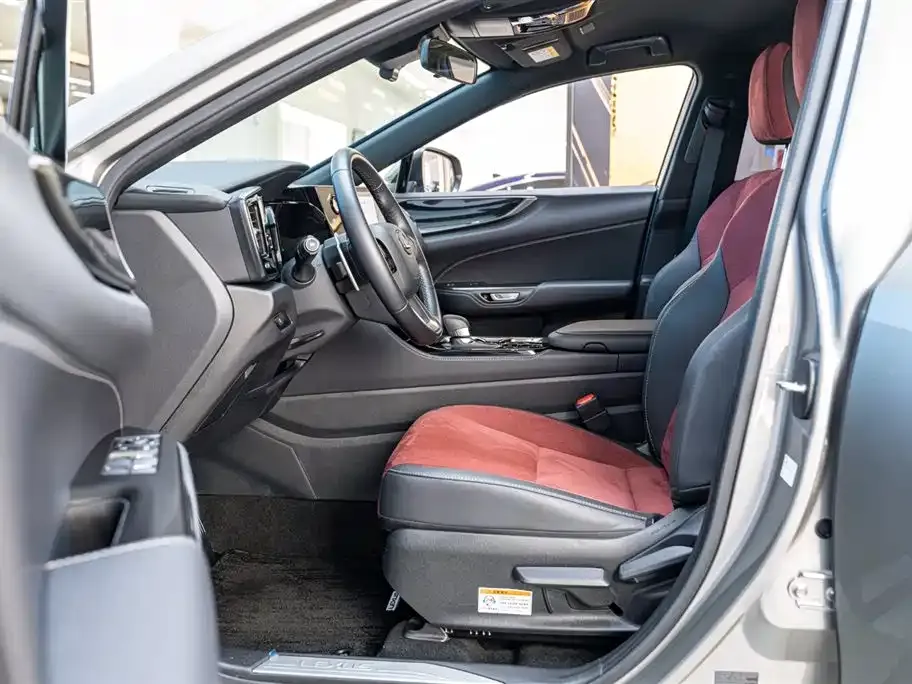 Lexus NX 2023 из CN, фото 9