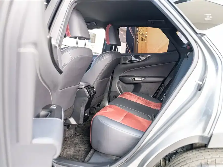 Lexus NX 2023 из CN, фото 2