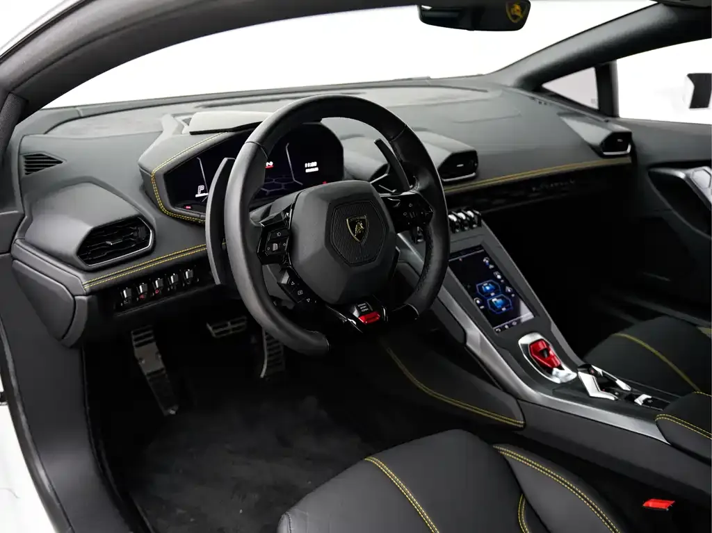 Lamborghini Huracan — фото 10