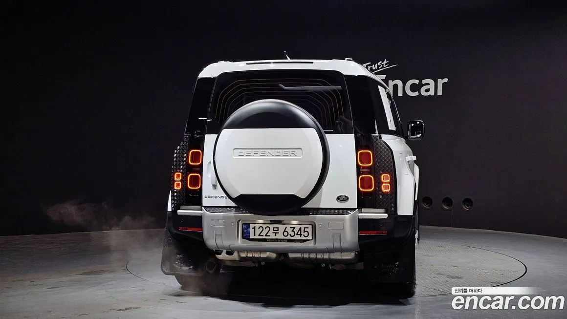 Land Rover Defender 2023 из KR, фото 2