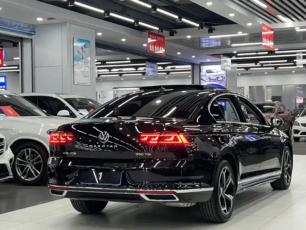 Volkswagen Magotan 2025 из CN, фото 5