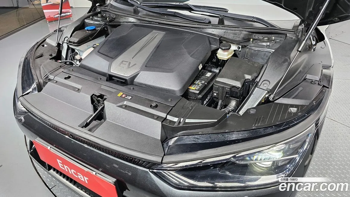Kia EV6 2022 из KR, фото 10