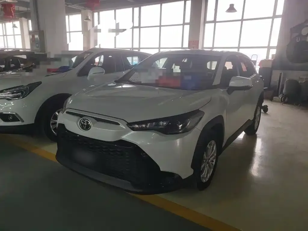 Toyota Frontlander 2022 из CN, фото 2