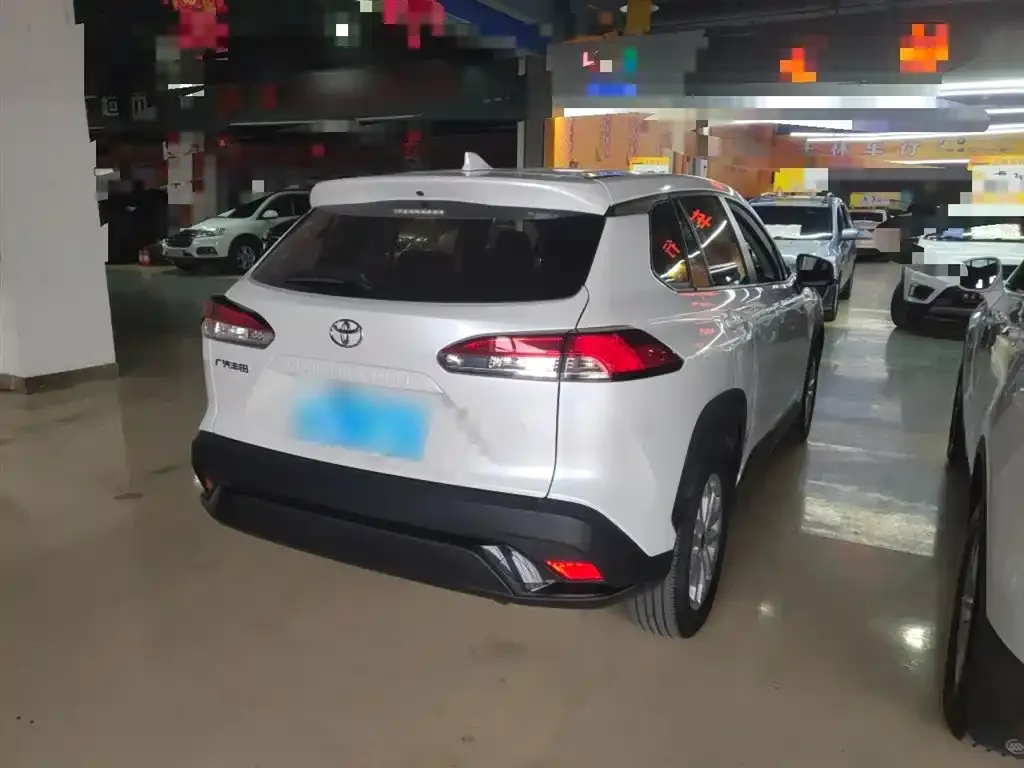Toyota Frontlander 2022 из CN, фото 8