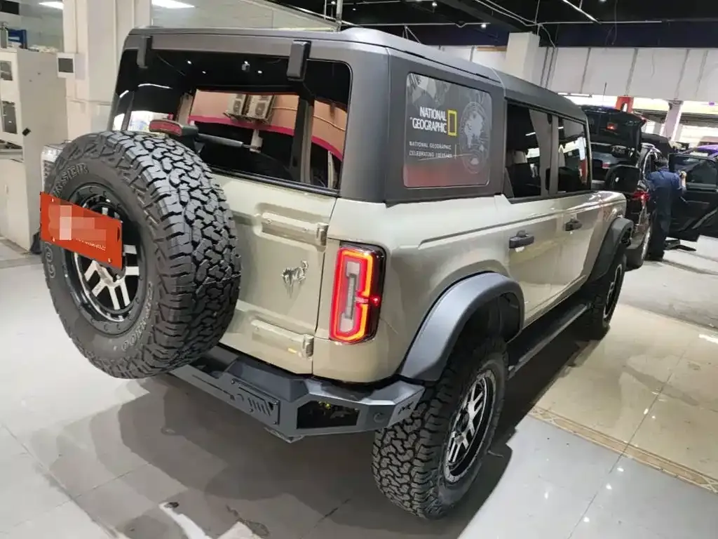 Ford Bronco 2024 из CN, фото 10