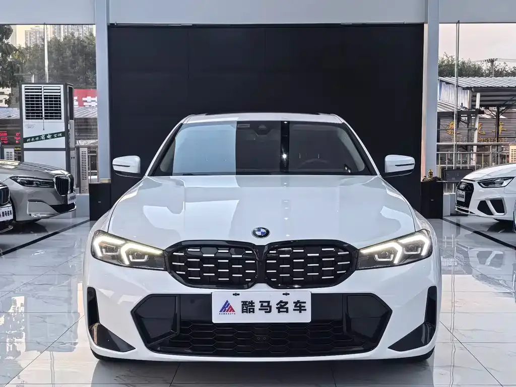 BMW 3 Series 2024 из CN, фото 4