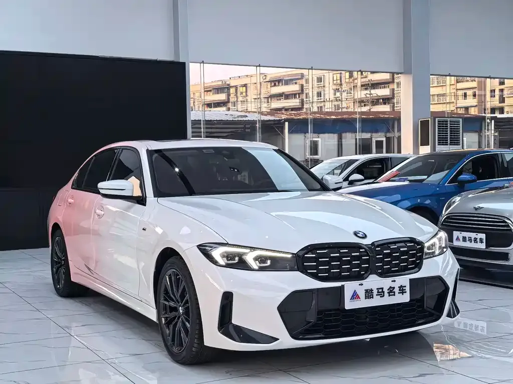 BMW 3 Series 2024 из CN, фото 7