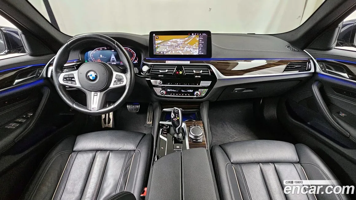 BMW 5-Series — фото 10