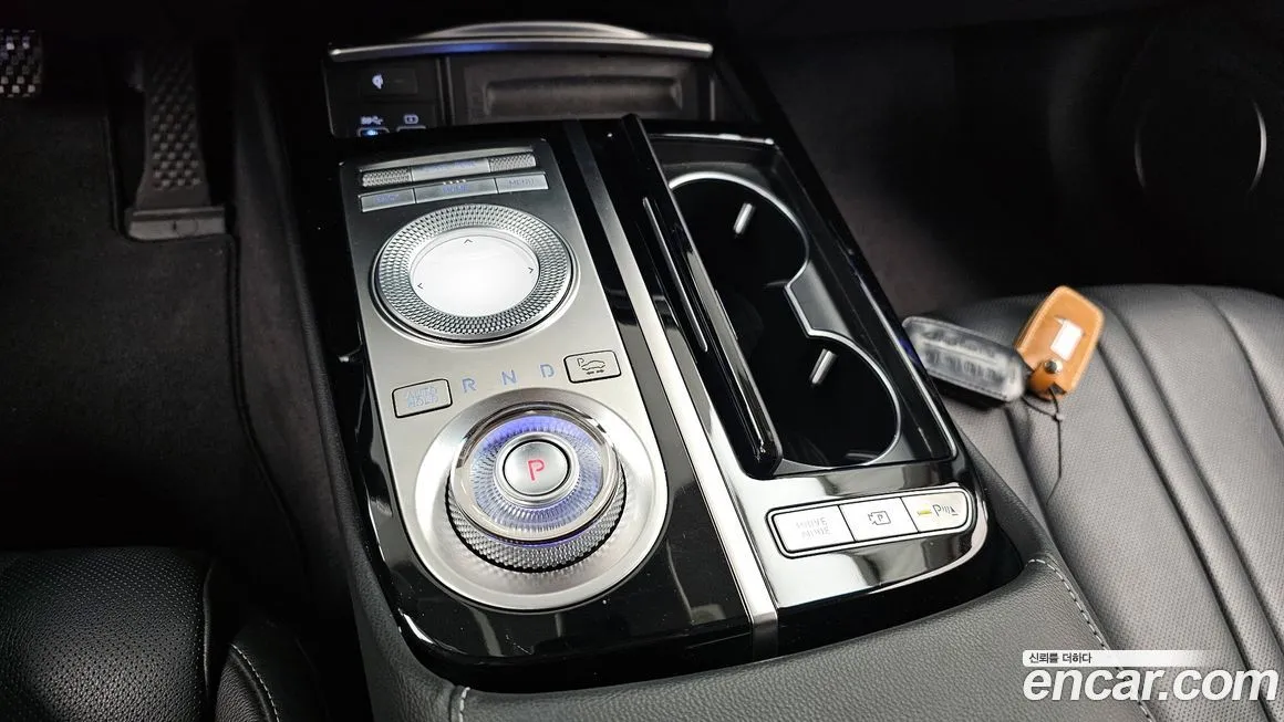 Genesis G80 — фото 10