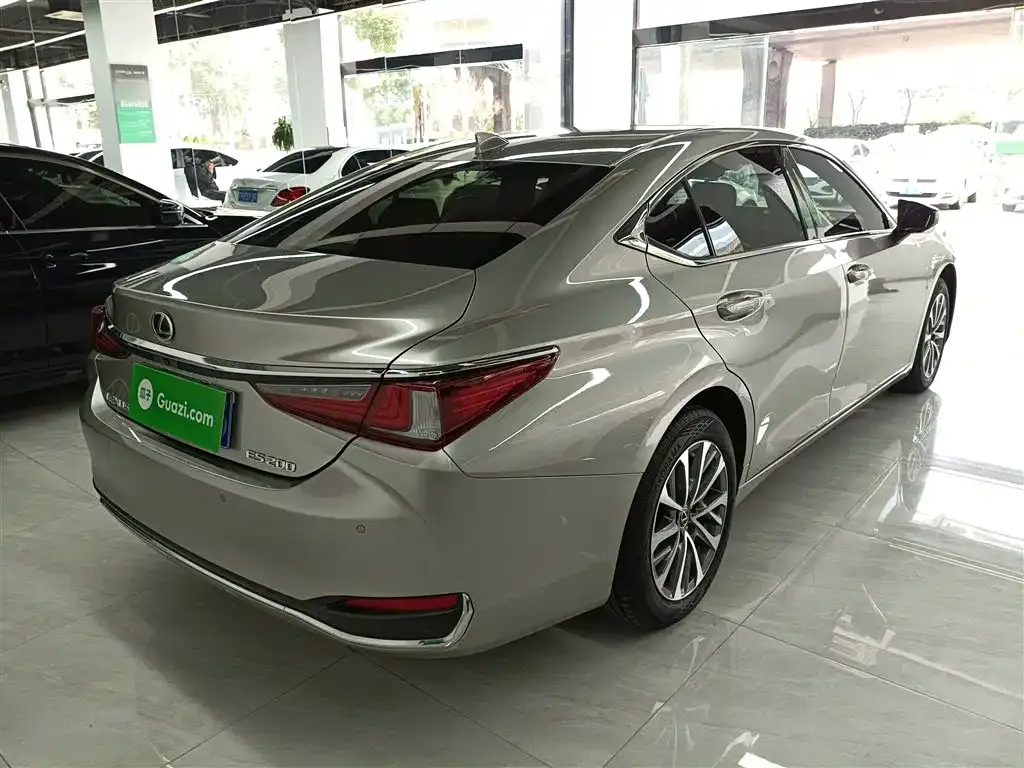 Lexus ES 2024 из CN, фото 4