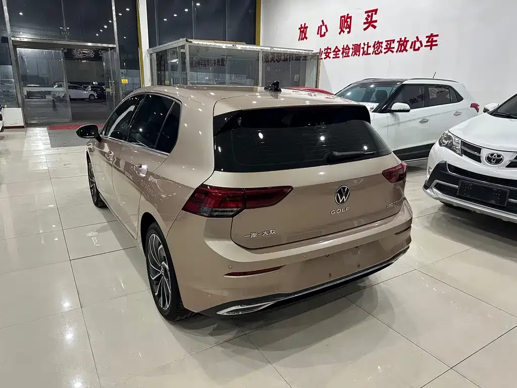 Volkswagen Golf 2021 из CN, фото 7