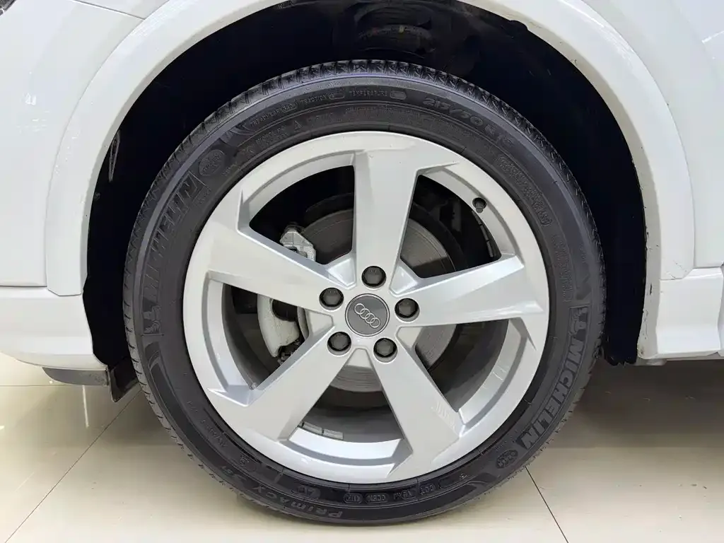 Audi Q2L 2021 из CN, фото 5