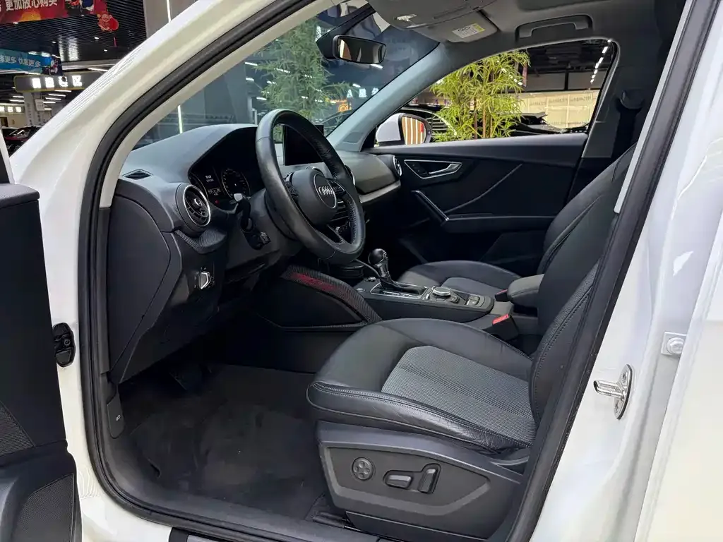 Audi Q2L 2021 из CN, фото 10