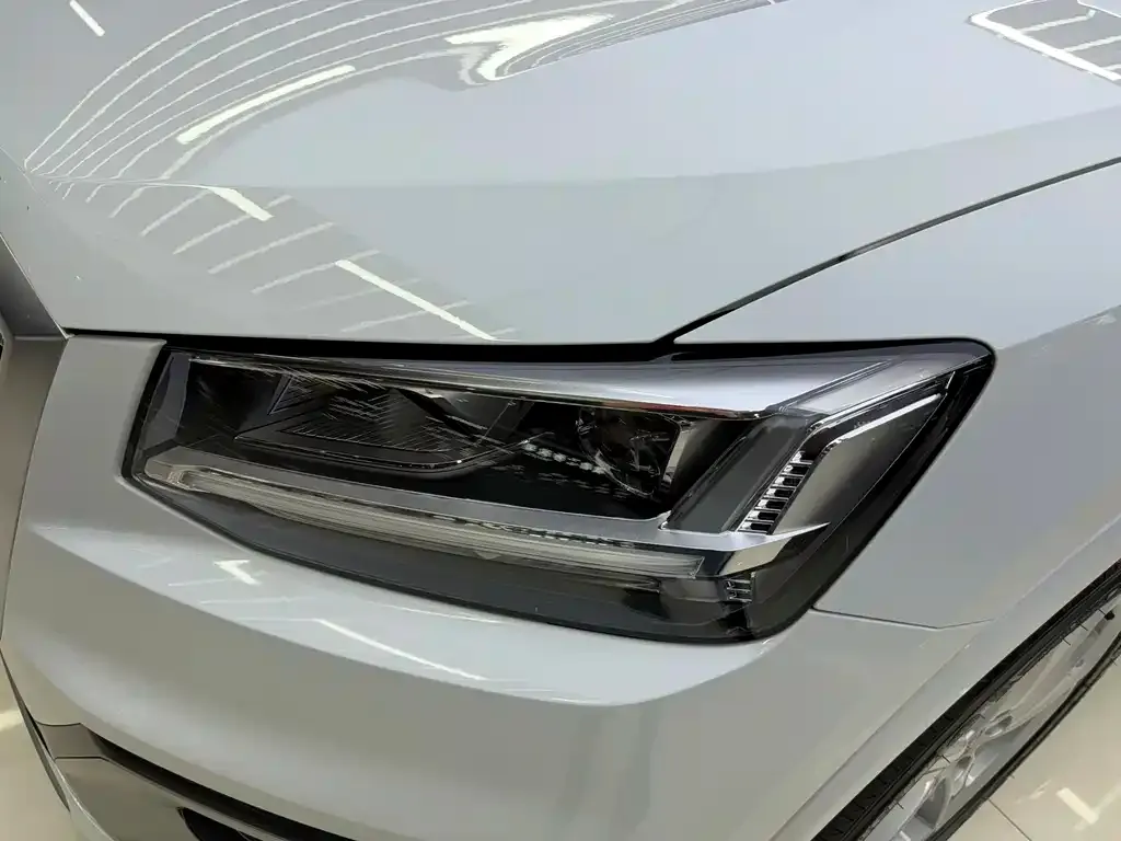 Audi Q2L 2021 из CN, фото 3