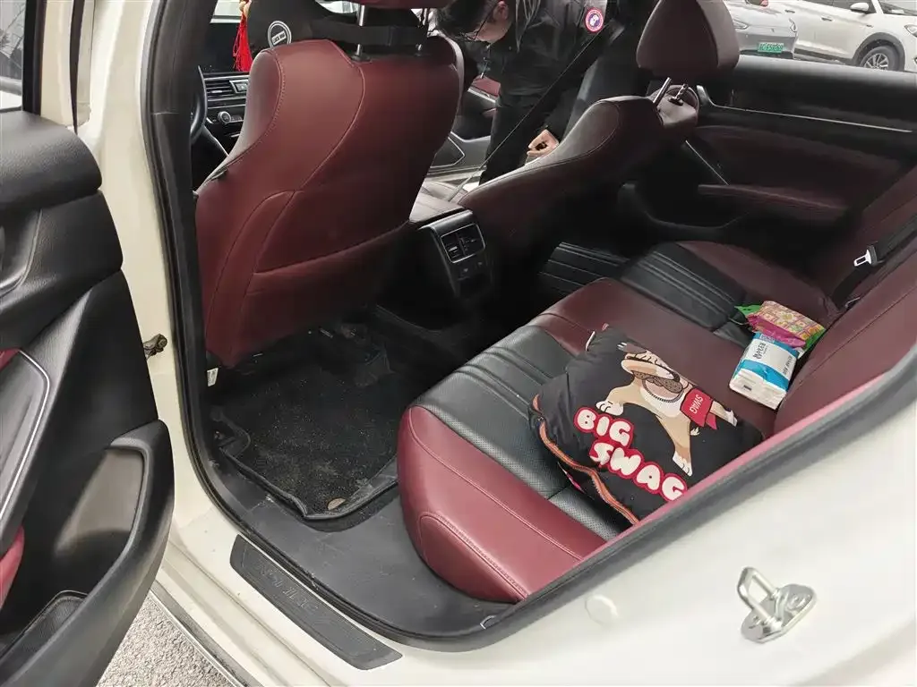 Honda Inspire 2023 из CN, фото 9