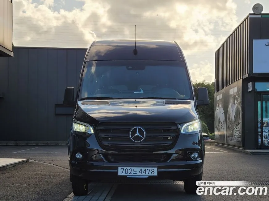 Mercedes-Benz Sprinter