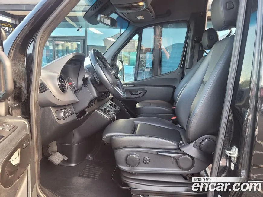 Mercedes-Benz Sprinter 2022 из KR, фото 8