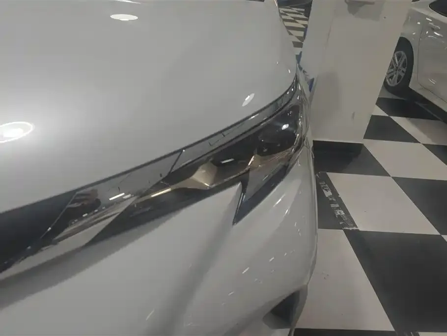 Toyota Granvia 2024 из CN, фото 3