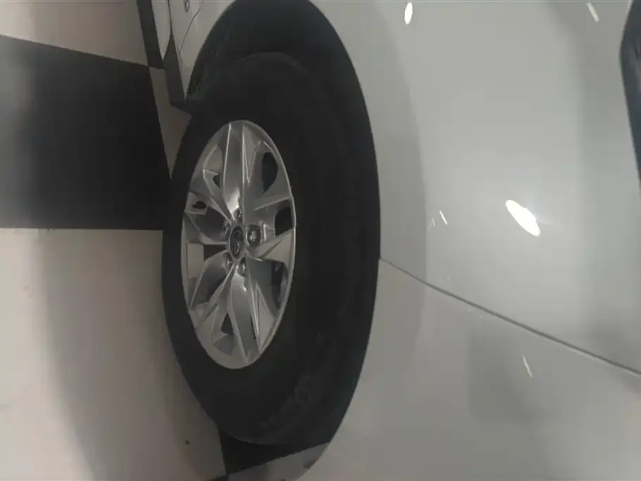 Toyota Granvia 2024 из CN, фото 2