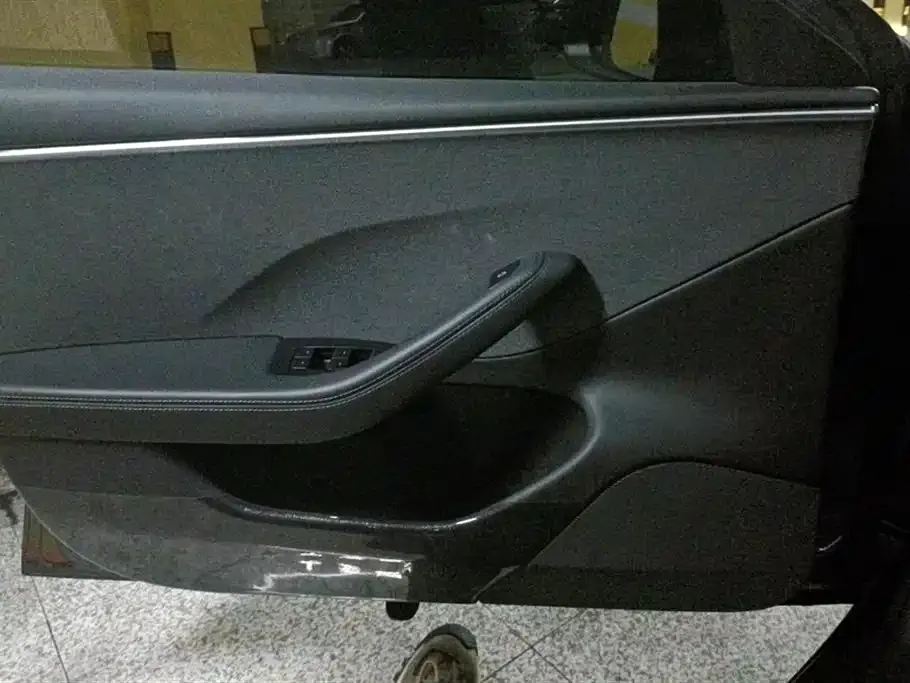 Tesla Model 3 2024 из CN, фото 5