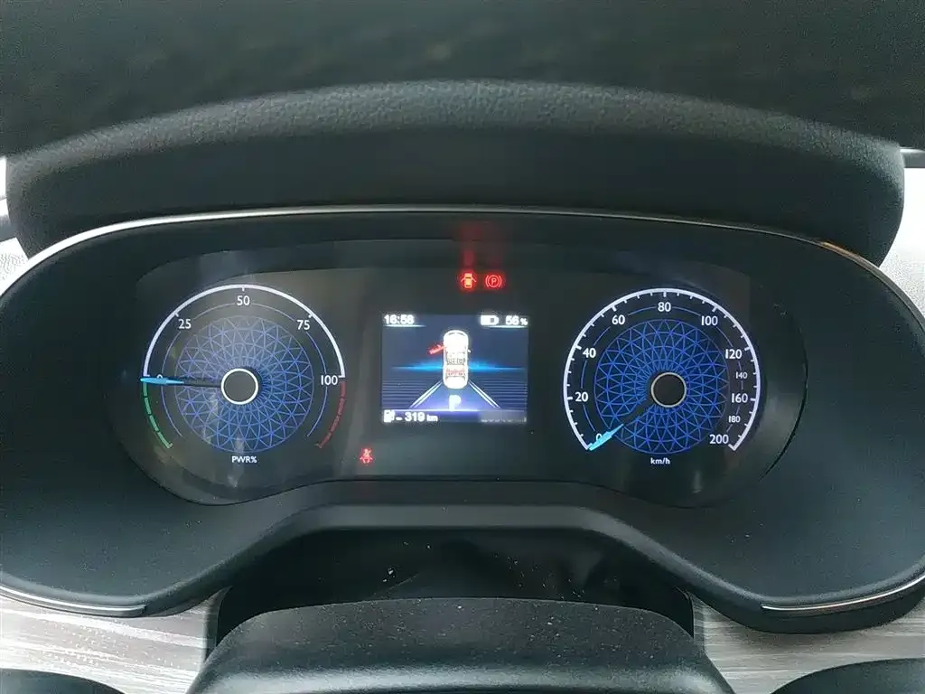 Hongqi E-QM5 — фото 2