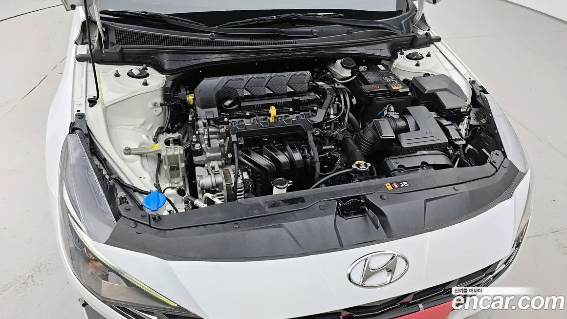 Hyundai AVANTE — фото 9