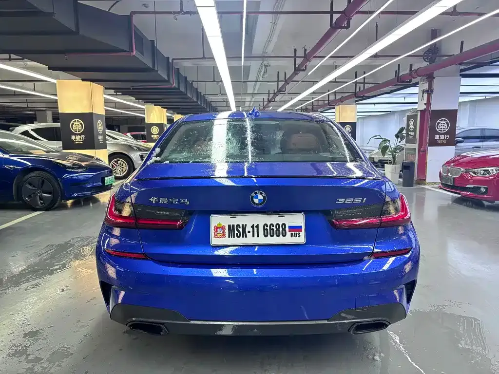 BMW 3 Series 2022 из CN, фото 2