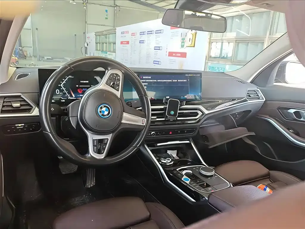BMW i3 2023 из CN, фото 3
