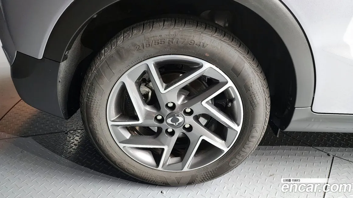 KG Mobility (Ssangyong) TIBOLI 2024 из KR, фото 3