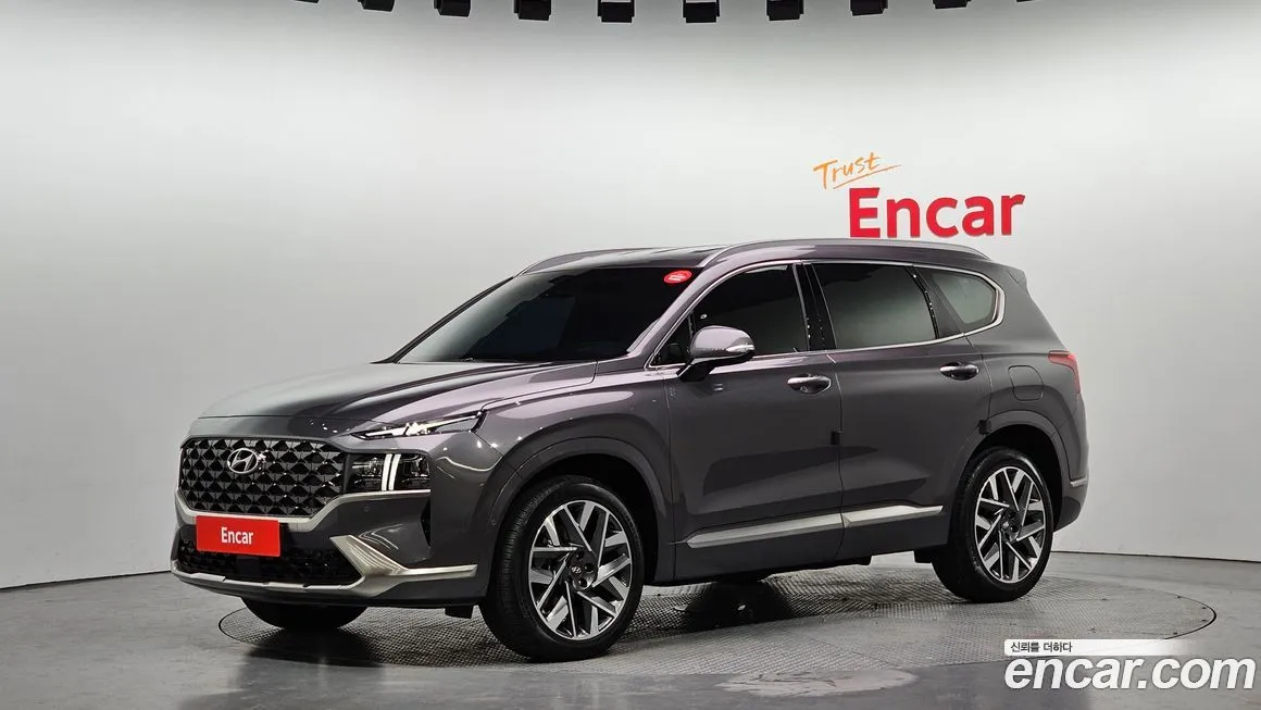 Hyundai Santafe — фото 1