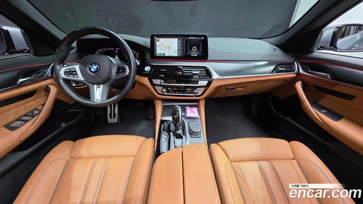 BMW 5-Series — фото 10