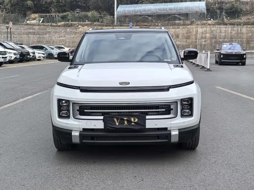 Geely Icon — фото 3
