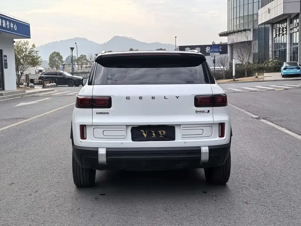Geely Icon — фото 4