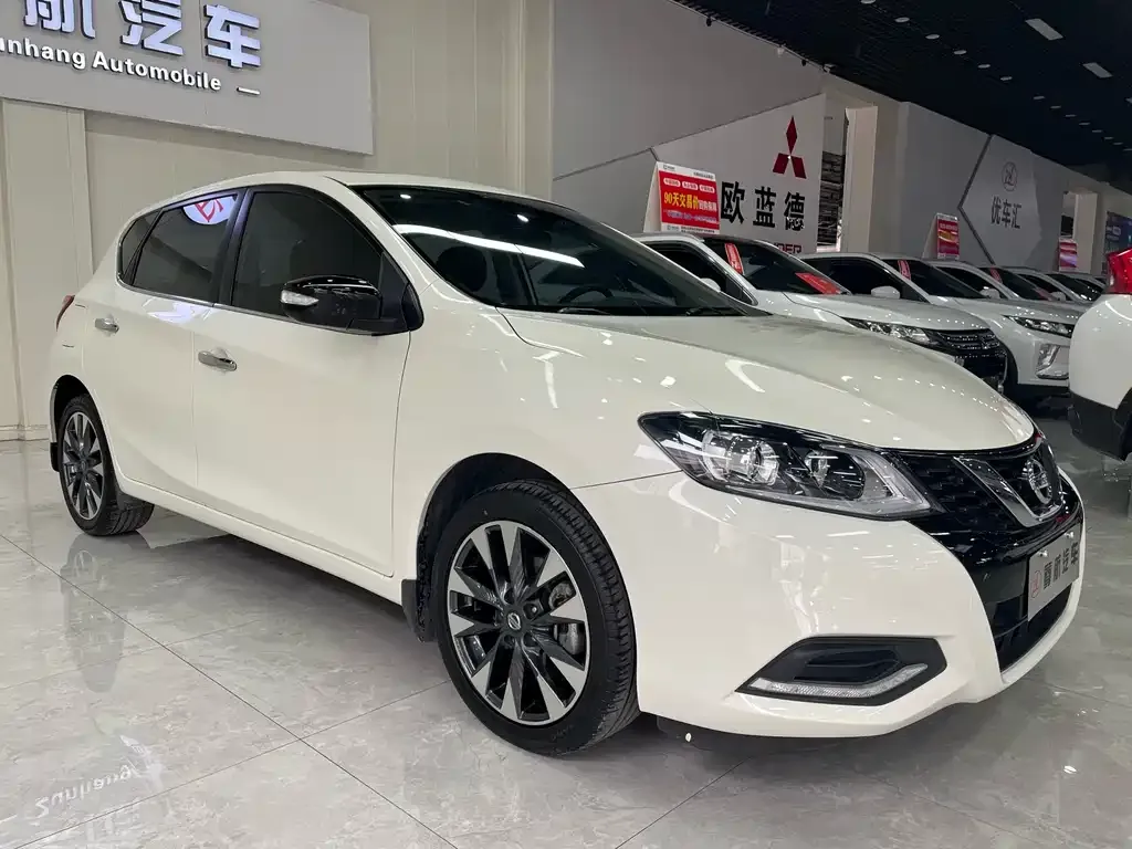 Nissan Tiida 2021 из CN, фото 7