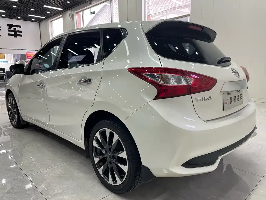 Nissan Tiida 2021 из CN, фото 6