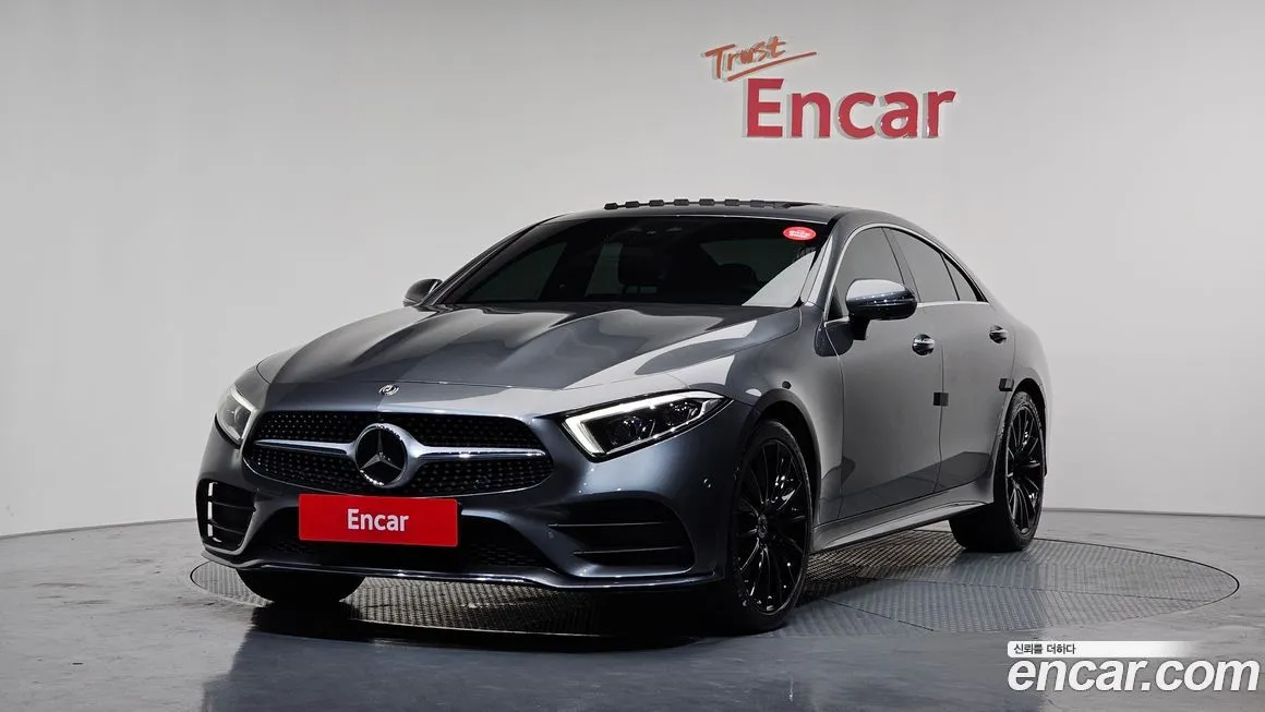 Mercedes-Benz CLS-Class — фото 1