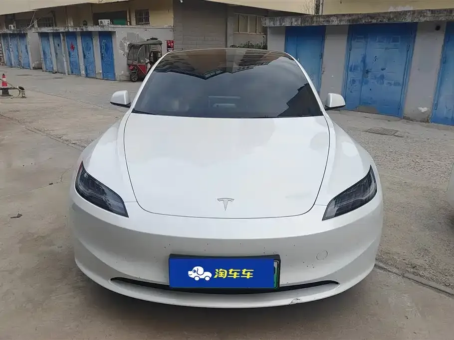 Tesla Model 3 2025 из CN, фото 6