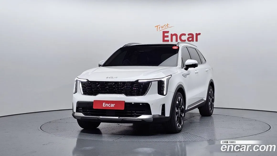 Kia Sorento — фото 5