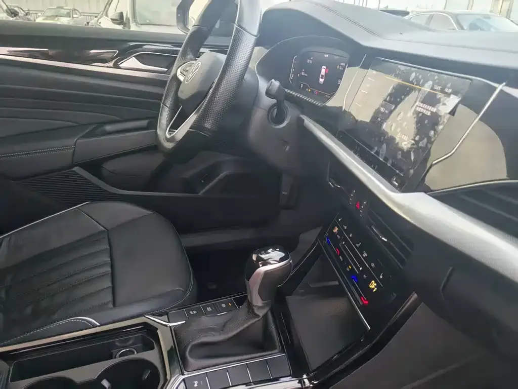 Volkswagen Passat — фото 5