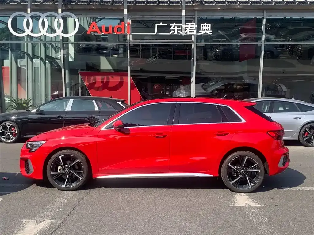 Audi A3 2022 из CN, фото 9