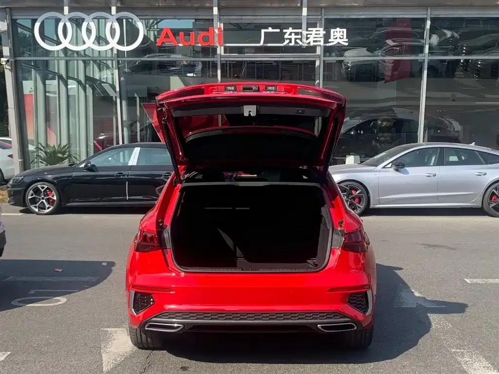 Audi A3 2022 из CN, фото 6
