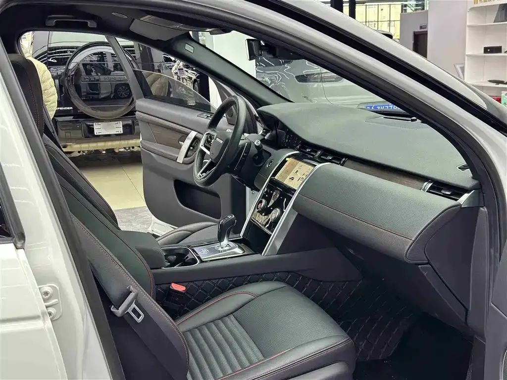 Land Rover Discovery Sport Hybrid 2023 из CN, фото 7