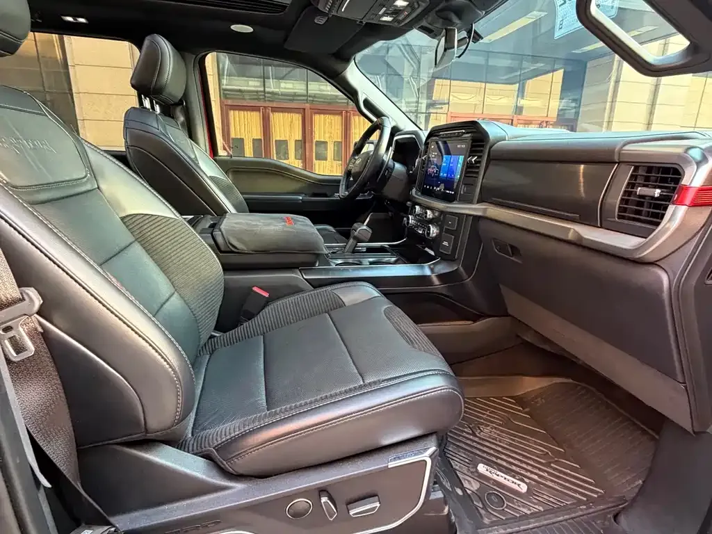 Ford F-150 Raptor 2023 из CN, фото 8