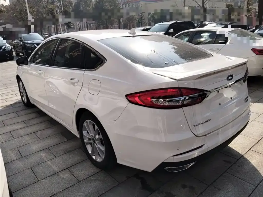 Ford Mondeo 2021 из CN, фото 2