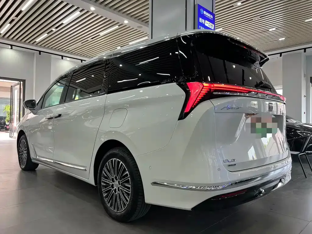 Buick GL8 Hybrid 2024 из CN, фото 9